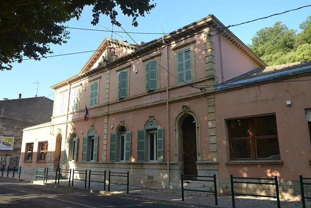 Carcès - école