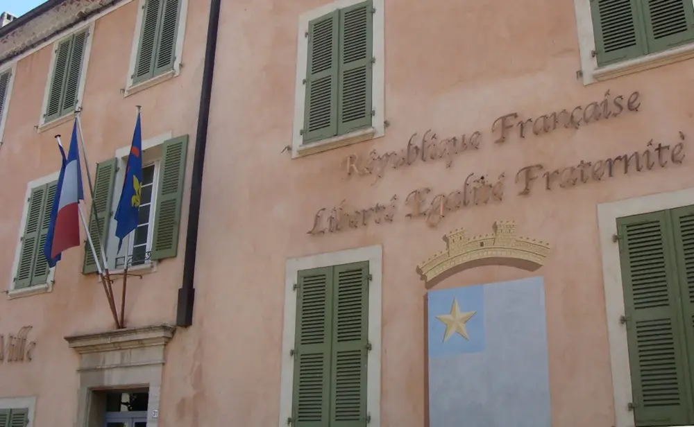 Carcès-mairie