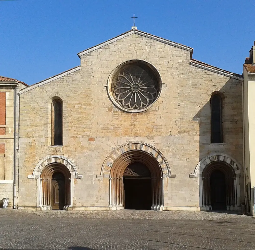 FR 83 Hyeres Saint Louis
