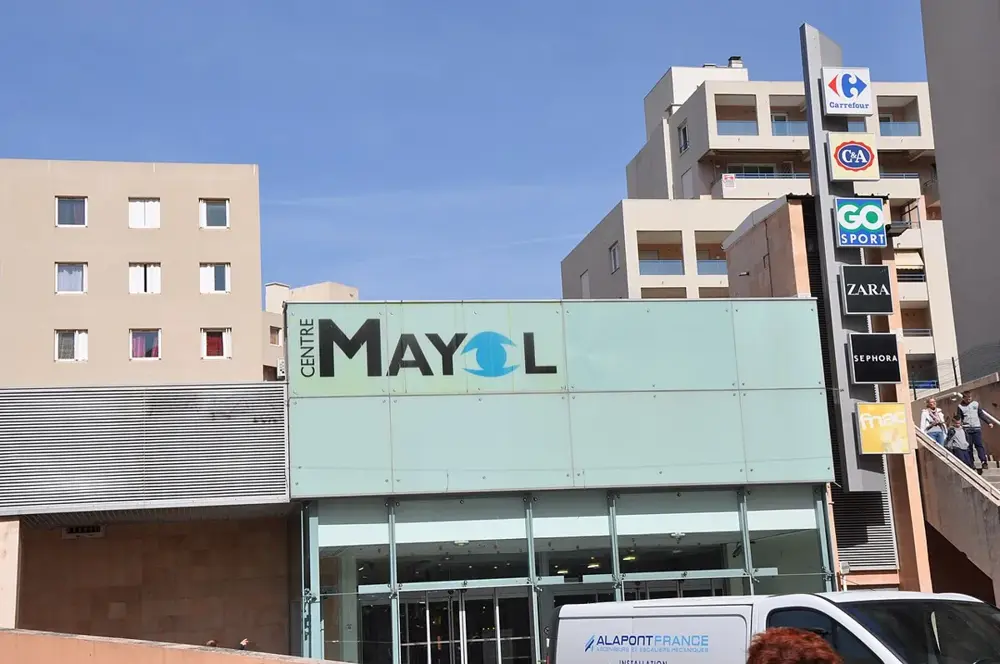 Centre Mayol, Toulon, Provence-Alpes-Côte d'Azur, France - panoramio