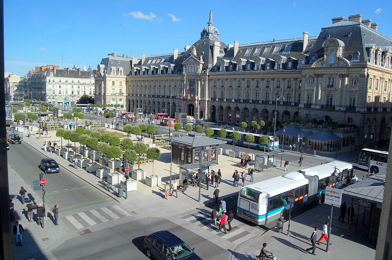 Palais du commerce à Toulon : un espace d’affaires incontournable en 2025