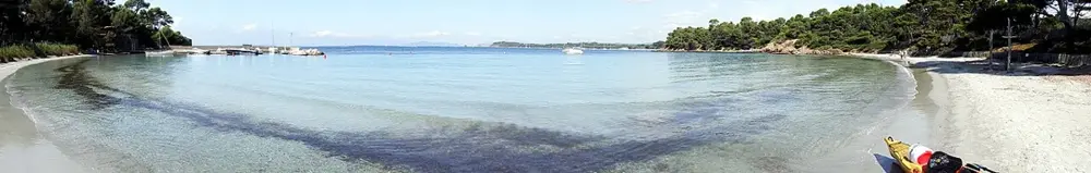 Panoramique de la plage de Cabasson
